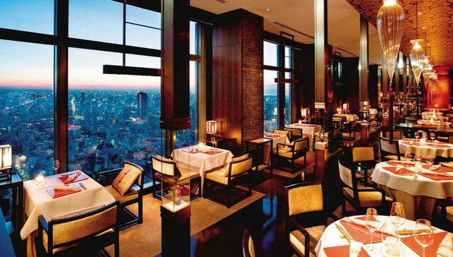 从智能桌牌进入餐厅，甜豆要做的不仅仅是智能充电宝