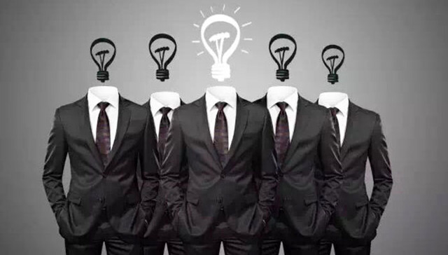 大饼,讲故事,马云,长按,教练,帮助小企业,职得,投资者,故事力,登月