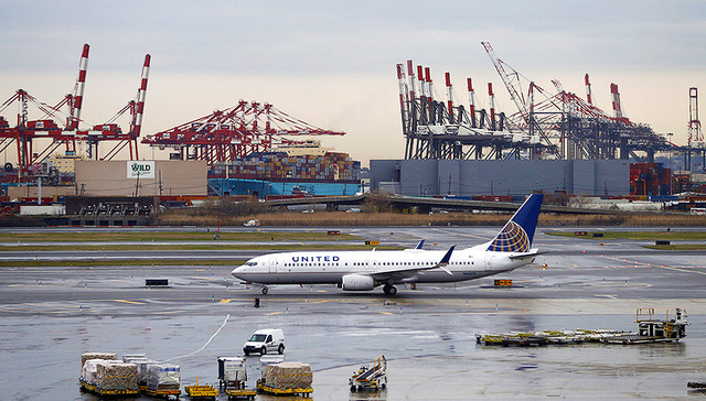 美联航将取消与五家中东航空公司的服务合作协议