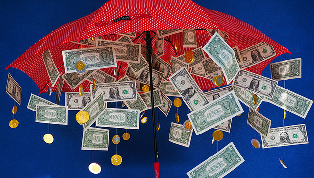 业绩分水岭 保险公司结束高增长净利润下滑