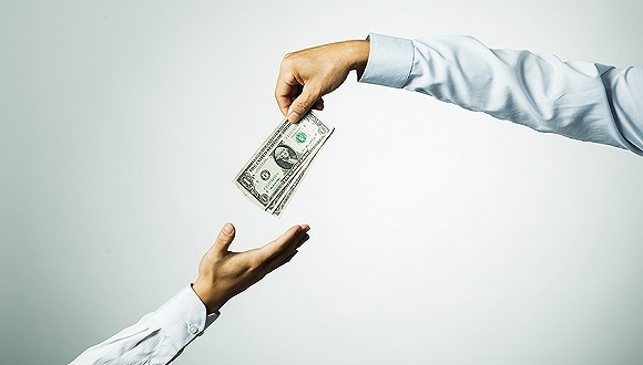 回顾｜【中国快递员生存调查·之一】：快递阿明的故事