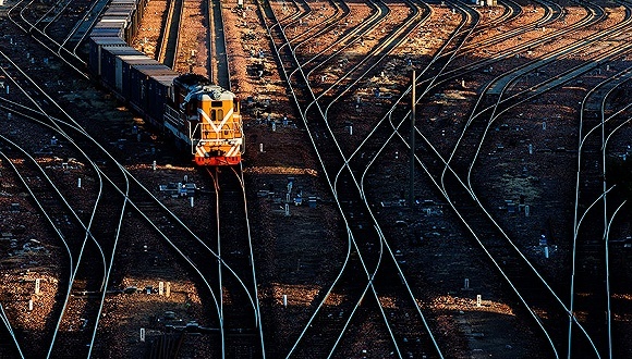 沪通,集疏运,上海铁路局,铁路网,交通走廊,站房,货运,江南水乡,客货,扩能改造