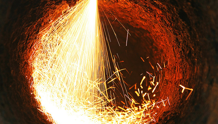 制造业风云,资产重组