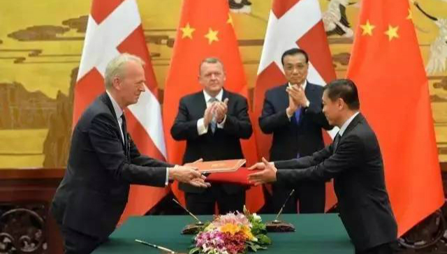 【文娱早报】中丹达成电影合作协议 第11届FIRST青年电影展公布评委名单