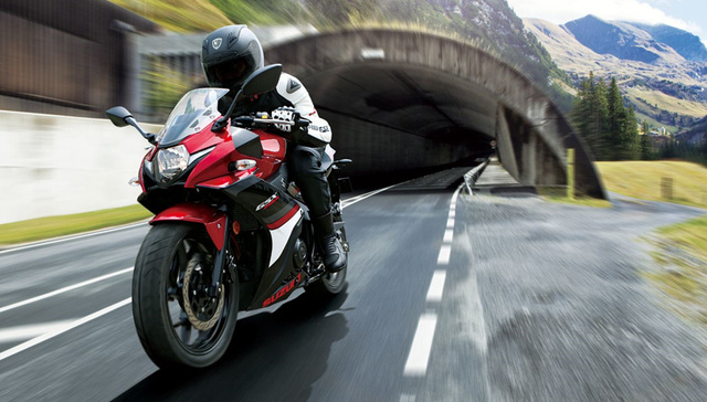 地方新闻精选丨广东“最牛”摩的违法458次 司机被扣2748分将罚9万