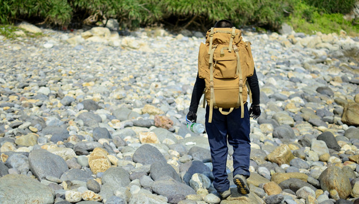 驴友,,救援,政府负担