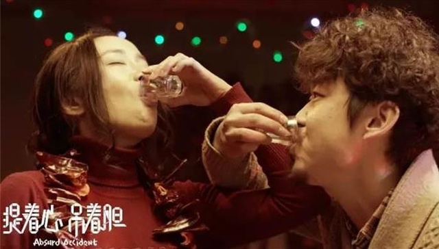 提着心吊着胆,叙事,亚洲新人奖,骗财骗色,骗中骗,迷宫,档期,导演,连环套,拖尸戏