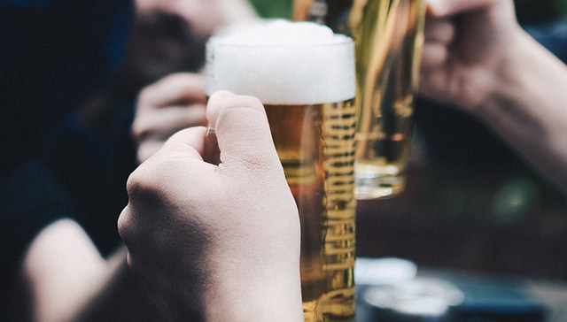 用过期面包和排泄物酿啤酒 这可不是一个恶搞玩笑