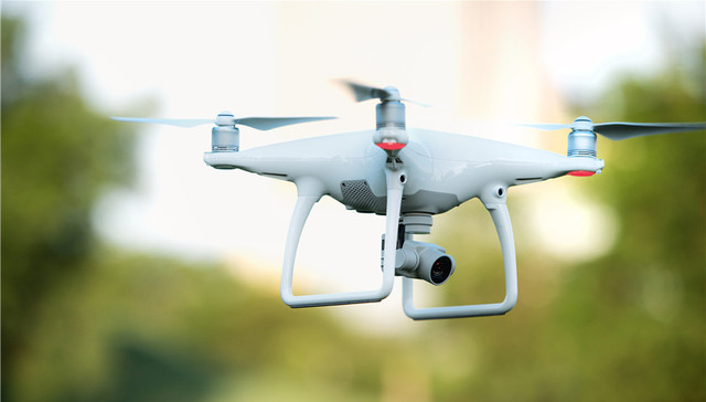 “黑飞”闹遍西南三大机场：绕塔台飞行嚣张挑衅