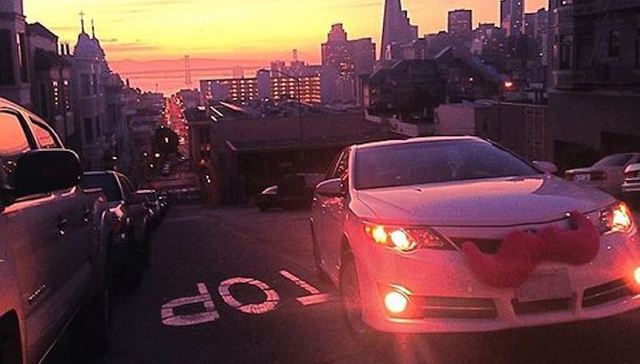 谷歌和Uber“反目”后 正式牵手他的老对手Lyft