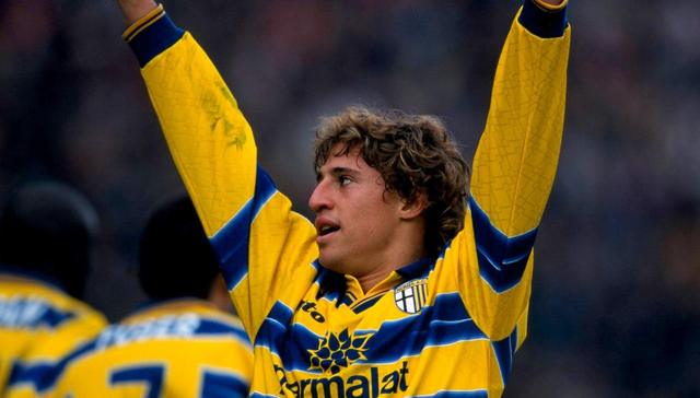 中资海外俱乐部再添新员？双刃剑与帕尔马或将联手