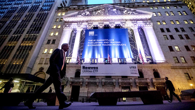 美股不确定性加大 分析师说想抄底可以再等等