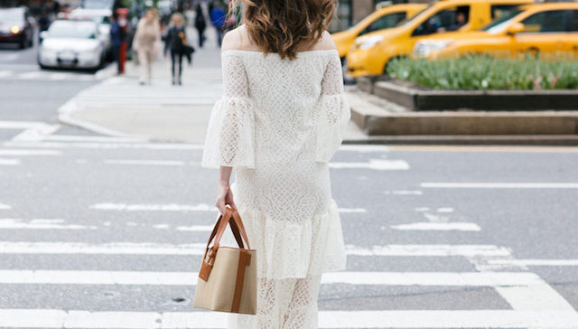 说到“年龄”歧视都比不过这个时尚电商 它只关注新人设计师