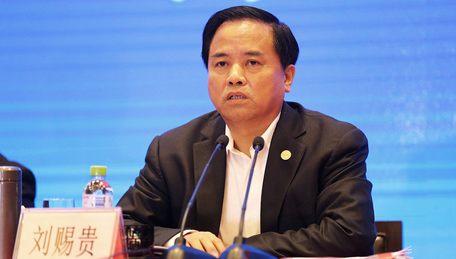 刘赐贵当选海南省人大常委会主任 沈晓明当选海南省省长