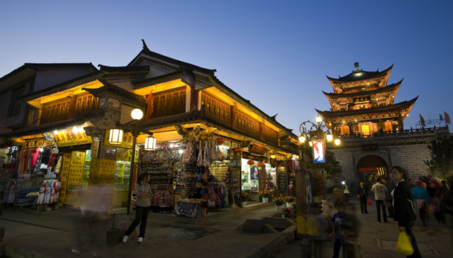 云南法庭“搬”进景区：旅游纠纷第一时间就地解决