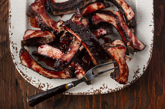 在自诩全球烧烤之都的美国列克星敦，年轻厨师要如何复兴北卡罗莱纳BBQ？