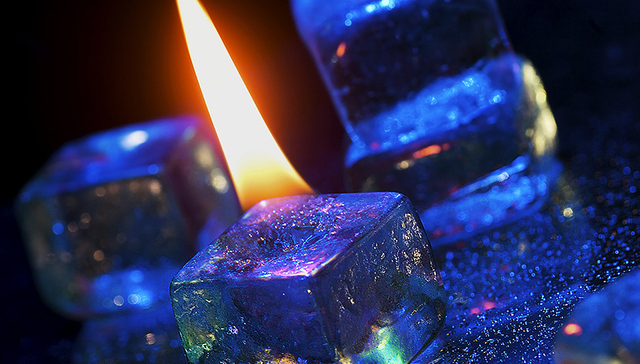 可燃冰,包合物,1000年,深水勘探,油气层,深海探测,新能源,储层,冰火,甲烷浓度