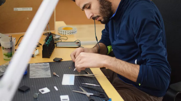 Kickstarter,,Hardware,Studio,Avnet,Dragon,Innovati