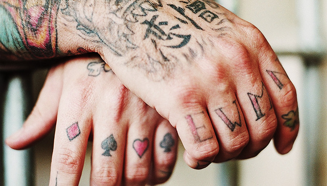 【中国新闻周刊】当重刑犯遇到艺术