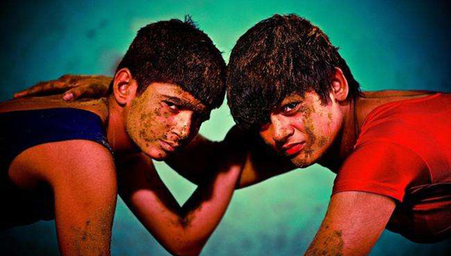 从《摔跤吧！爸爸》里每天5点钟起床的习惯开始讲起