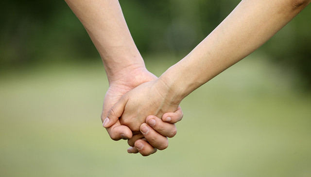 人民日报,校园恋爱,学校曝光