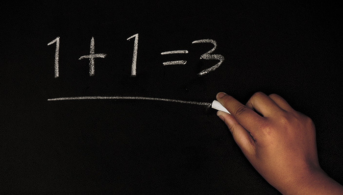 哥伦布,比萨斜塔