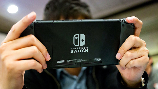 新游戏机Switch供不应求推高任天堂股价  创下7年最高点