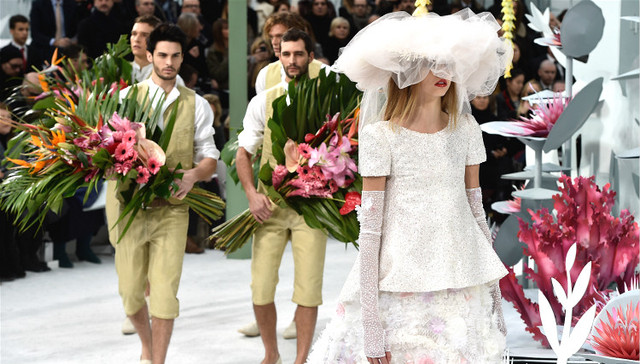 他们为时尚品牌设计花草 把植物变成让人难以抗拒的营销