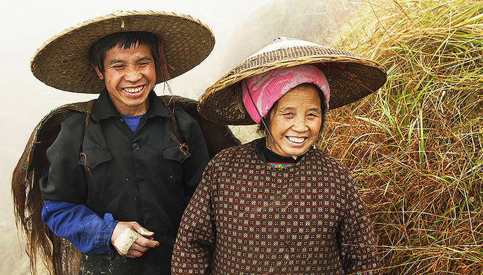 贫困户,青砖黛瓦,绿色,乡村旅游,古色,红色,贫困村,女干部,油茶树,乡干部