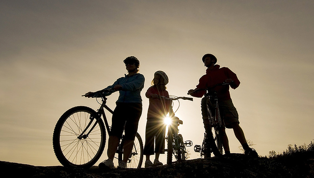 端午出游丝绸之路升温 骑行成为交通新选择