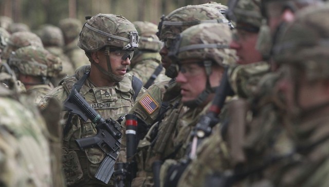 掏空美国经济？特朗普国防预算大涨10%鹰派仍嫌太少