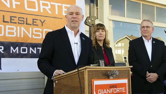 “抱摔”记者拒不道歉 这位共和党人仍成功当选众议员