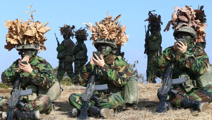 天下故事,亚洲社会