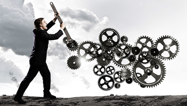 中国4月工业利润增速下滑 钢铁汽车化工明显放缓