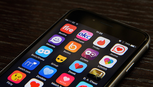 为什么同一类的App长的都一样？