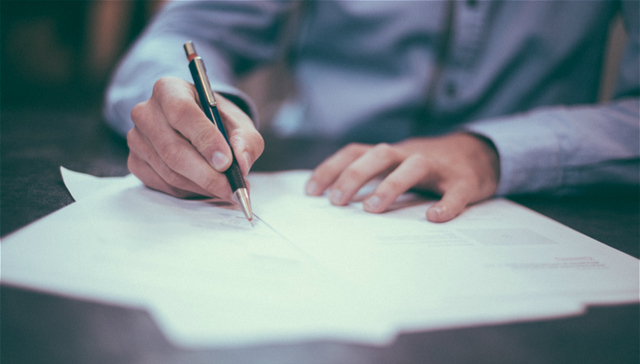 中纪委机关报刊文：干部岂能总是工于“自我设计”升迁之路