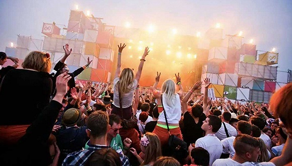 旅游演出,旅游产品,迷笛音乐节,旅游企业,旅游品牌,旅游行业,旅游目的地,品牌营销,旅游需求,潜在受