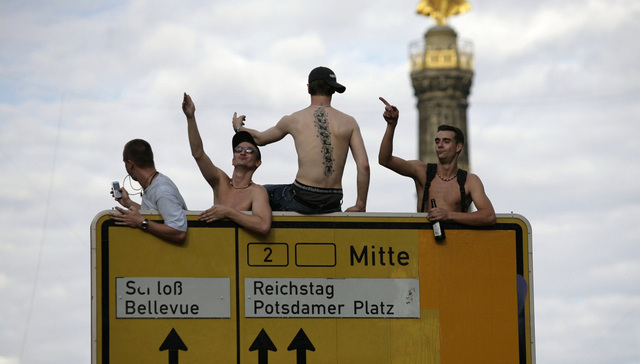 从没有一个城市，像它这样让人憎恨恐惧又一往情深