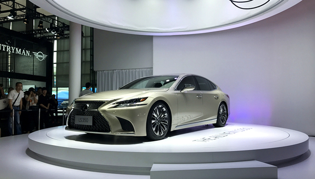 深港澳车展|发布全新品牌理念后 雷克萨斯推出了两款新车