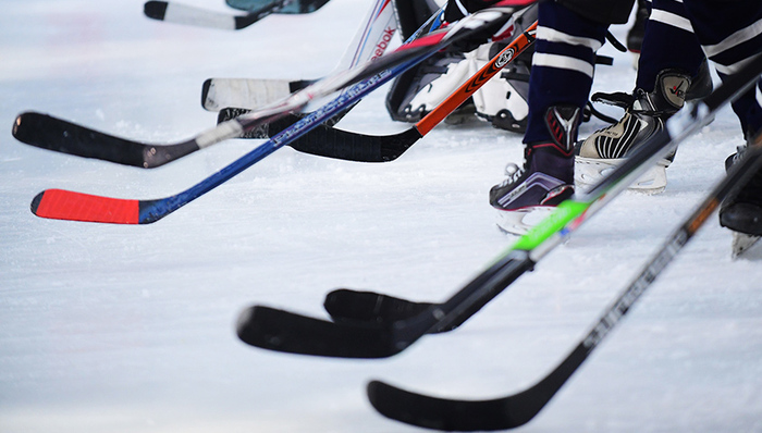 中国冰球协会,男冰,球员上场,俱乐部管理层,国家女子,国家体育总局,冰球运动员,破冰之旅,本土球员