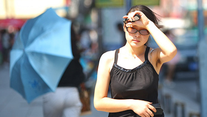 温哥华与北京同时发布高温预警，预警标准却相差9度