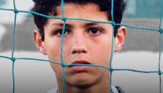 C罗最新广告被网友群嘲 玄机原来在这里