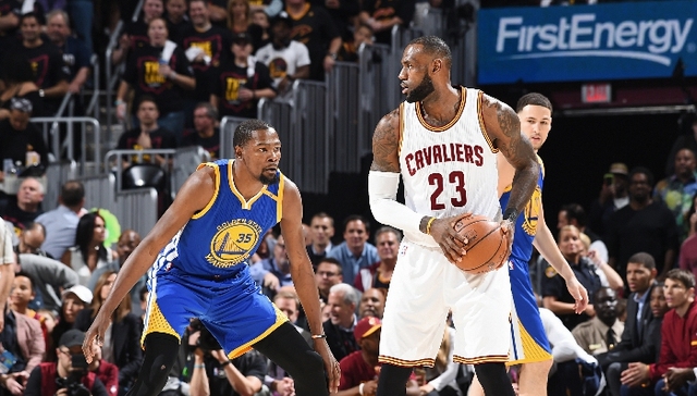 杜兰特31分命中制胜三分球 勇士118-113再胜骑士夺总决赛赛点