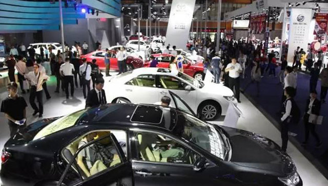 车市淡季小调查|自主品牌集体“热”战 消费者“冷”眼旁观