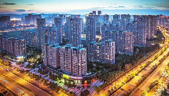 土地市场“逆势”升温 12城卖地金额超300亿