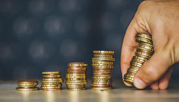 金融危机，央行，养老基金