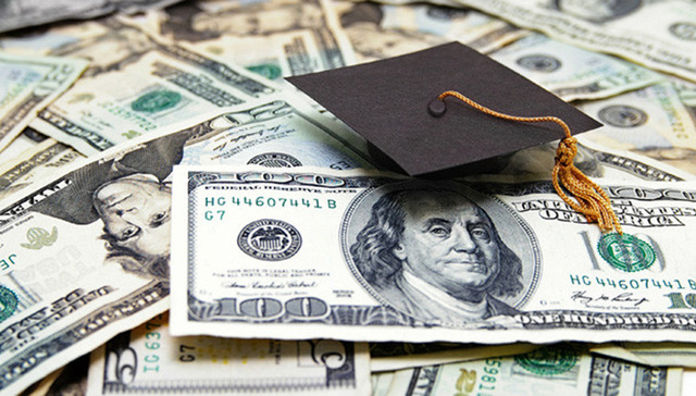 教育事业,外媒,中国富豪,捐款,中国创造,胡润,时代报,纽卡斯尔大学,房地产开发商,高考