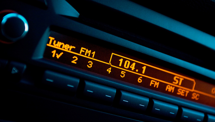 网络电台结束互掐暗黑史 它们已找到了挣钱的正确姿势