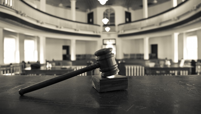 彭宇案,法院判决,扶不扶