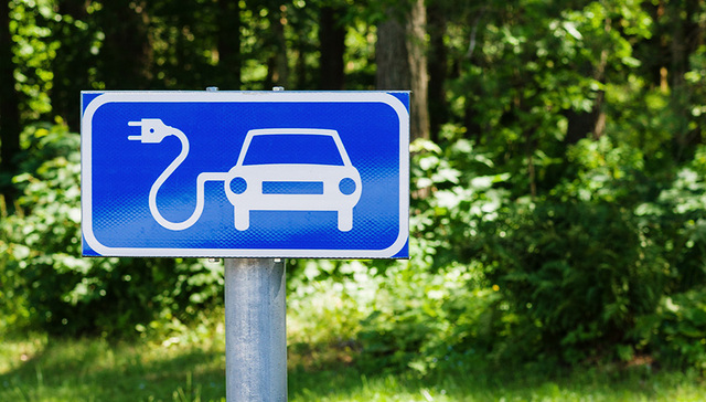 工信部连出三份文件 中国汽车除了纯电动车再没第二条路可走